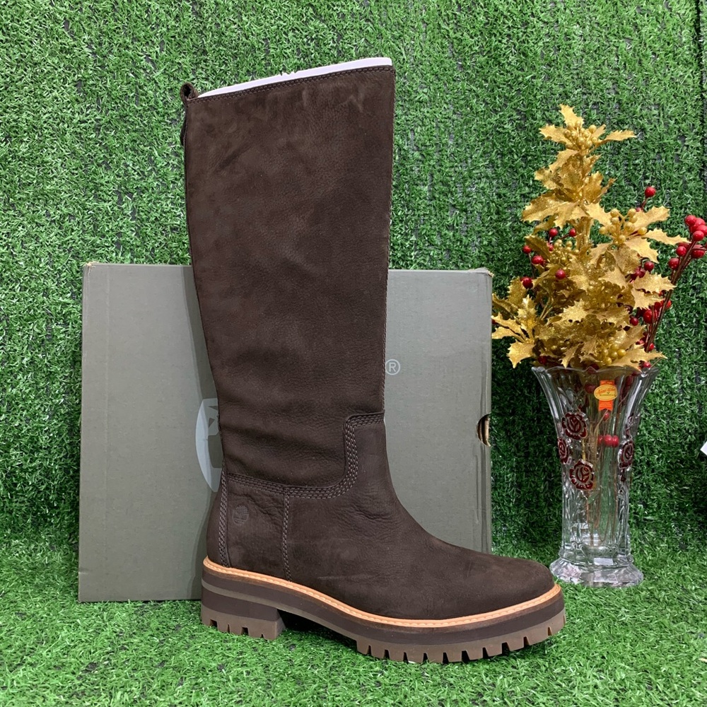 Timberland Women's Courmayeur Valley Tall Boot - Picture 1 of 5